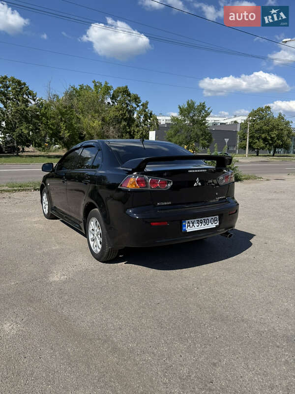Седан Mitsubishi Lancer 2011 в Харькове