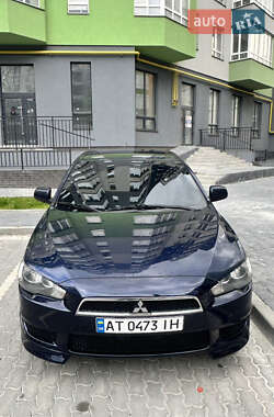 Седан Mitsubishi Lancer 2013 в Ивано-Франковске