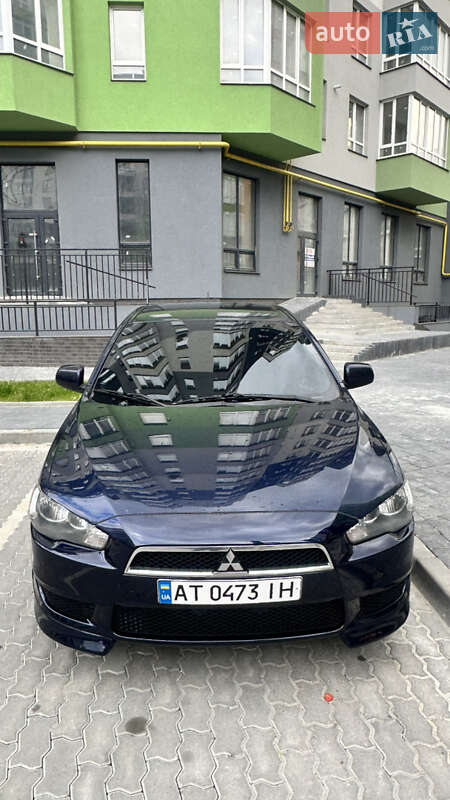 Седан Mitsubishi Lancer 2013 в Івано-Франківську