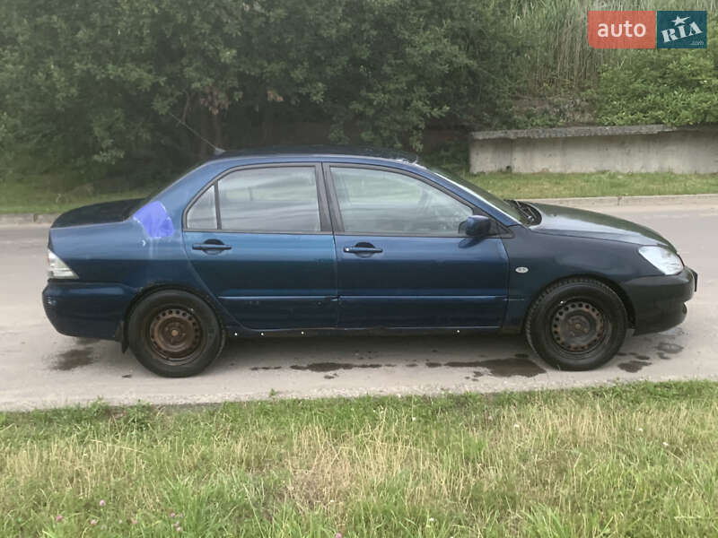 Седан Mitsubishi Lancer 2006 в Львове