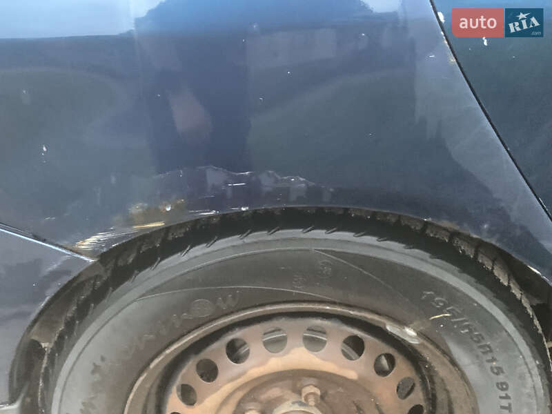 Седан Mitsubishi Lancer 2006 в Львове