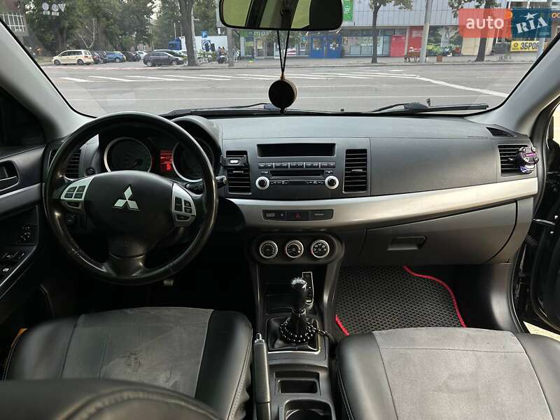 Седан Mitsubishi Lancer 2007 в Запорожье