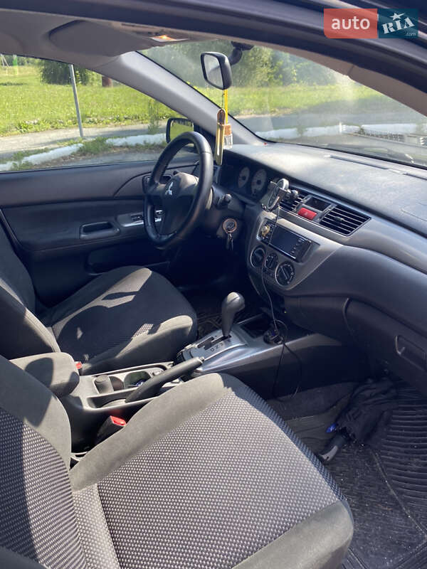 Седан Mitsubishi Lancer 2008 в Теофіполі