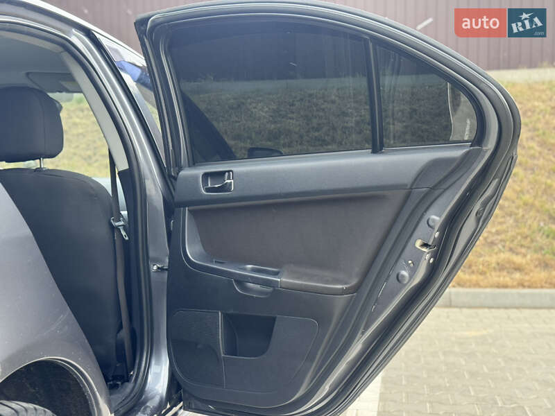 Седан Mitsubishi Lancer 2007 в Тернополе