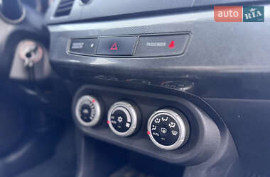 Седан Mitsubishi Lancer 2007 в 