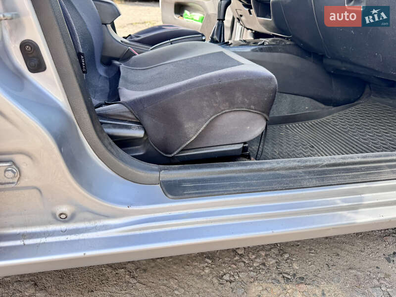 Седан Mitsubishi Lancer 2005 в Полтаві