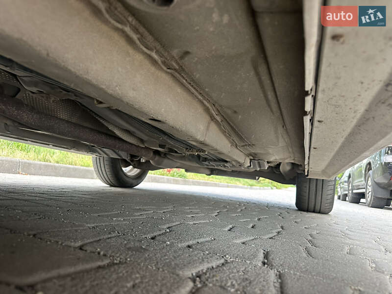 Седан Mitsubishi Lancer 2011 в Днепре