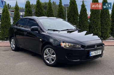Седан Mitsubishi Lancer 2010 в 