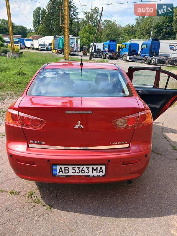 Седан Mitsubishi Lancer 2008 в Виннице