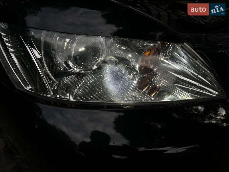 Седан Mitsubishi Lancer 2005 в Острозі