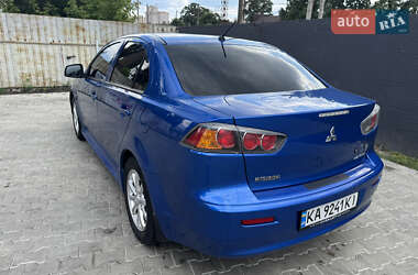 Седан Mitsubishi Lancer 2011 в 