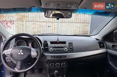 Седан Mitsubishi Lancer 2011 в 