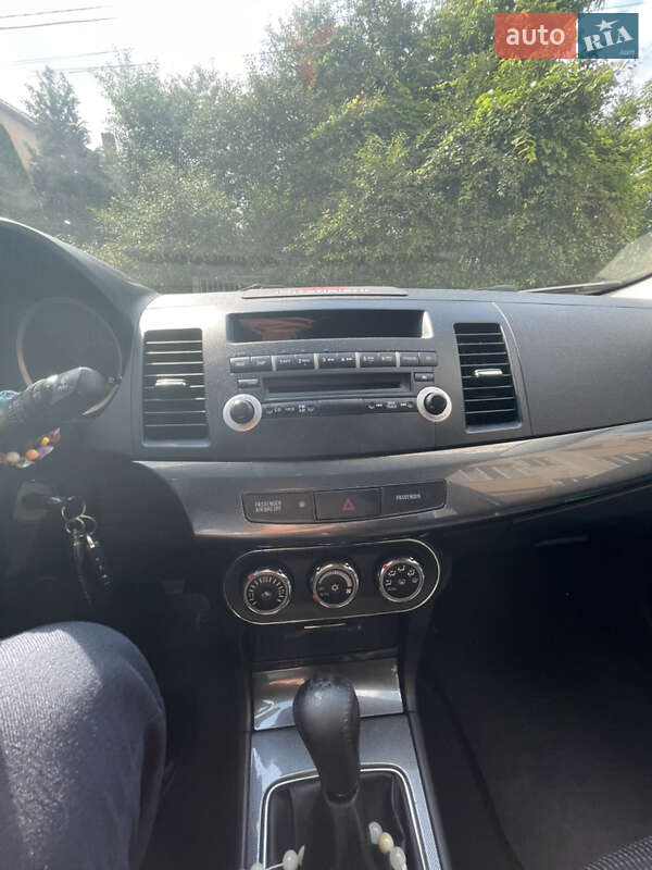 Седан Mitsubishi Lancer 2011 в Днепре фото 57 Седан Mitsubishi Lancer 2011 в Днепре
