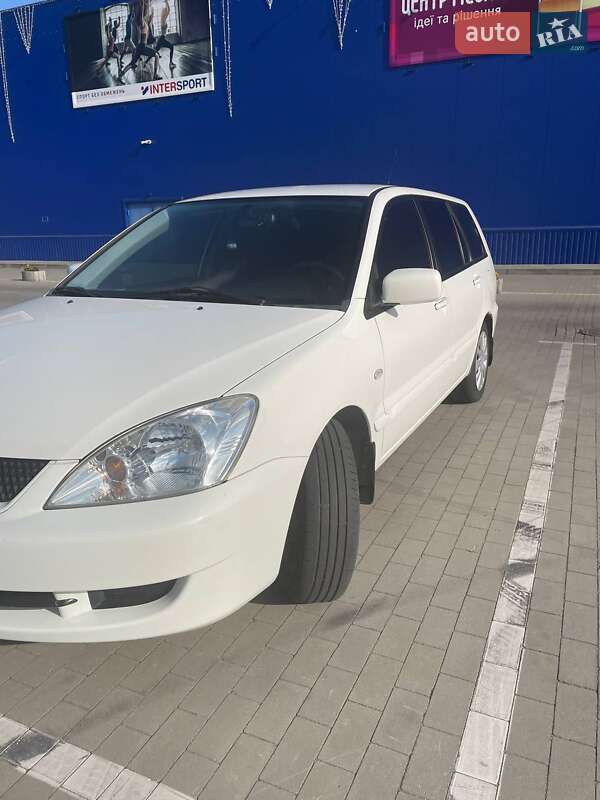 Универсал Mitsubishi Lancer 2007 в Ладыжине