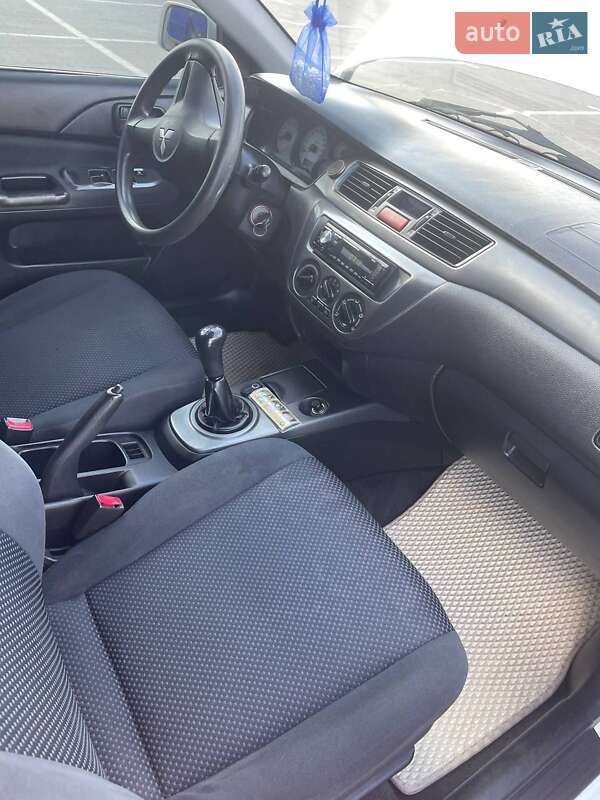 Универсал Mitsubishi Lancer 2007 в Ладыжине