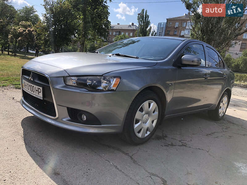 Седан Mitsubishi Lancer 2015 в Киеве фото 19 Седан Mitsubishi Lancer 2015 в Киеве