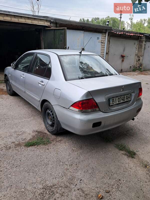 Седан Mitsubishi Lancer 2006 в Кременчуге