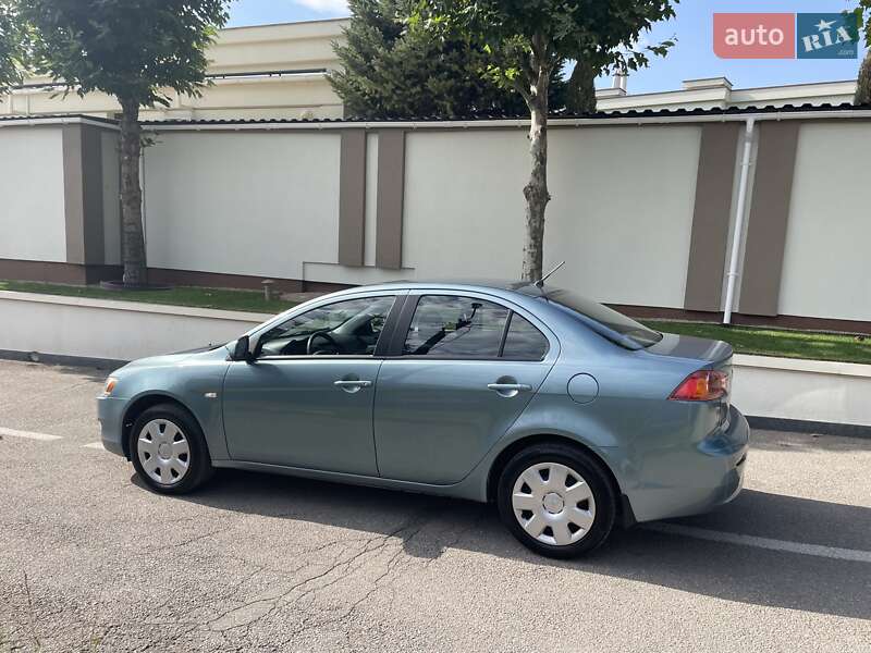 Хэтчбек Mitsubishi Lancer 2007 в Днепре