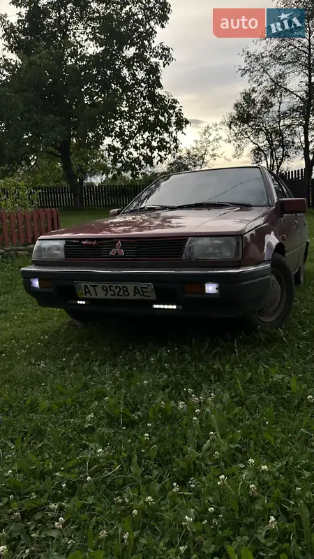 Mitsubishi Lancer