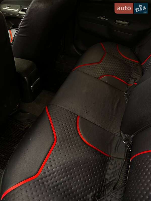Седан Mitsubishi Lancer 2007 в Черновцах