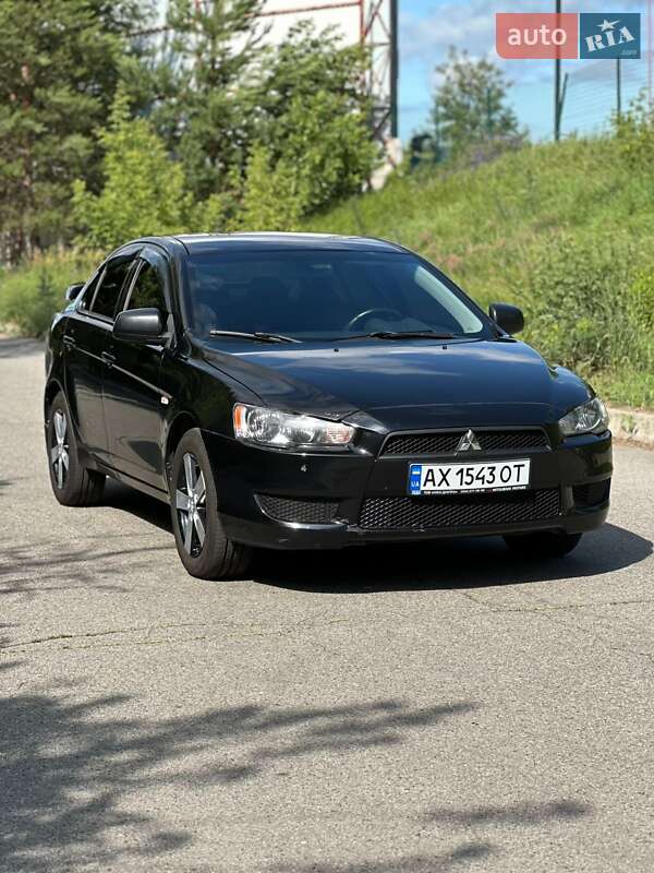 Mitsubishi Lancer 2011