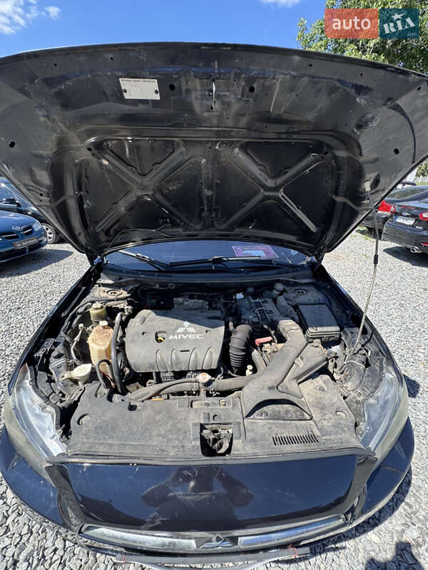 Седан Mitsubishi Lancer 2007 в Дергачах