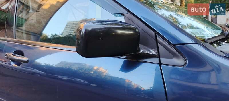 Седан Mitsubishi Lancer 2003 в Києві