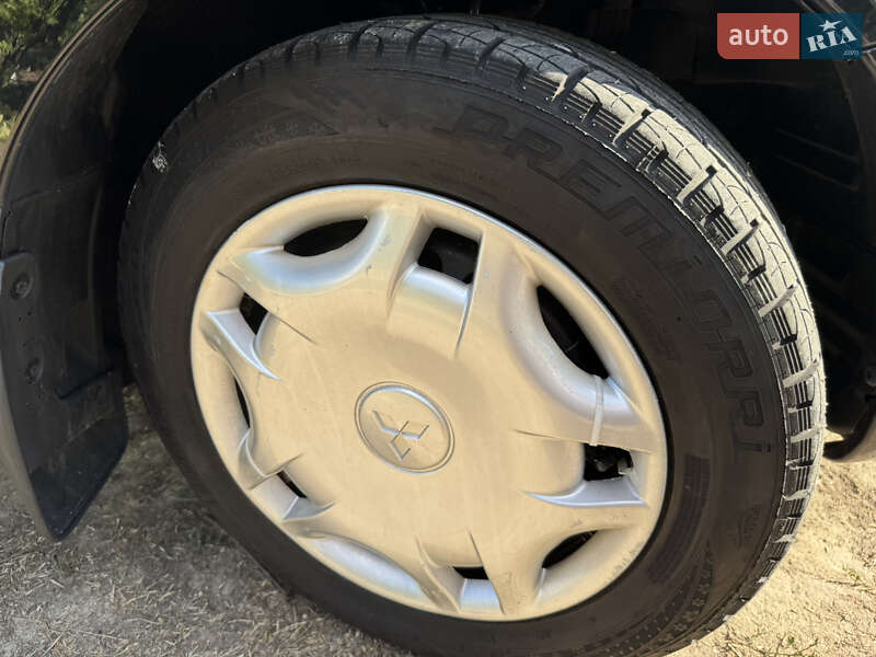 Седан Mitsubishi Lancer 2009 в Днепре