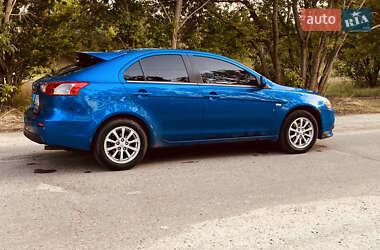 Седан Mitsubishi Lancer 2011 в 
