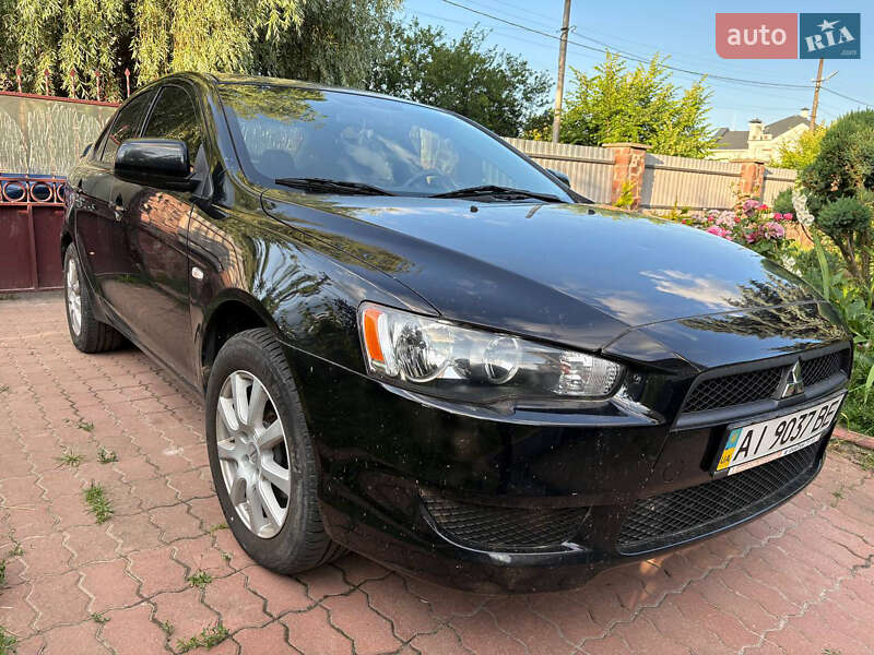 Седан Mitsubishi Lancer 2007 в Киеве