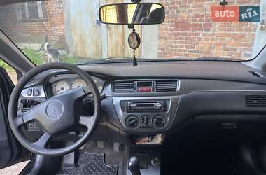 Седан Mitsubishi Lancer 2005 в Львові