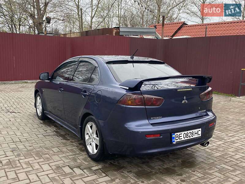 Седан Mitsubishi Lancer 2007 в Николаеве