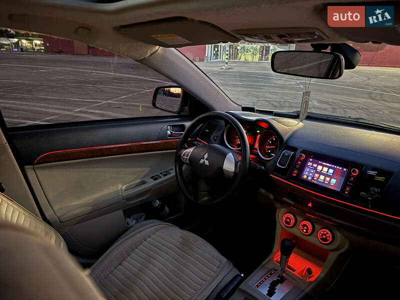 Седан Mitsubishi Lancer 2008 в Киеве