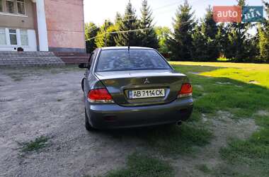 Седан Mitsubishi Lancer 2005 в Тростянці