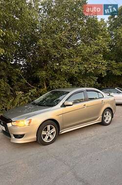 Седан Mitsubishi Lancer 2008 в Харькове