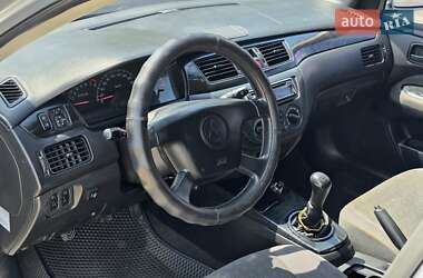 Универсал Mitsubishi Lancer 2003 в 
