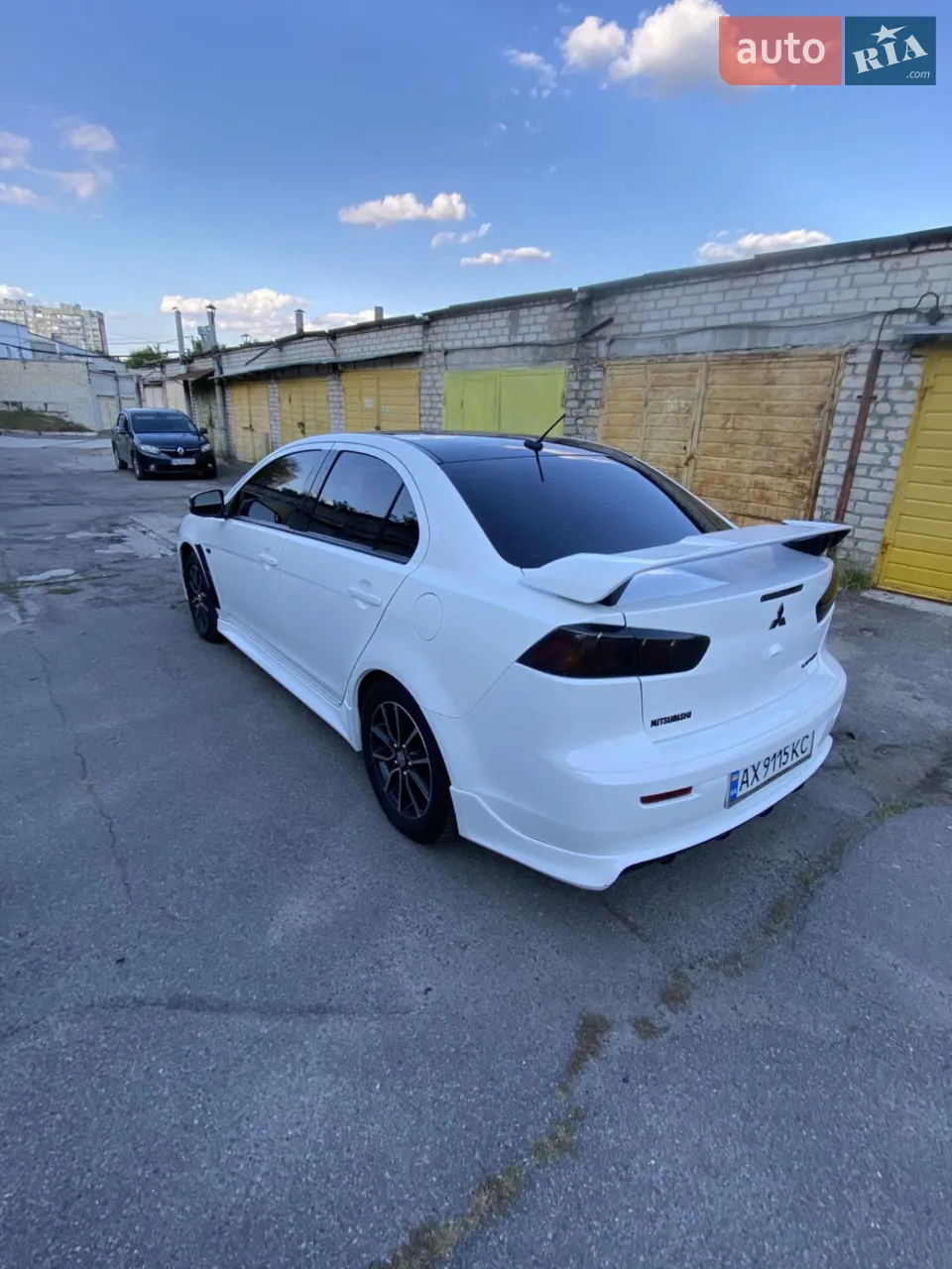 2016 Mitsubishi Lancer - мініатюра 14