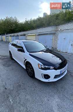 Седан Mitsubishi Lancer 2016 в 