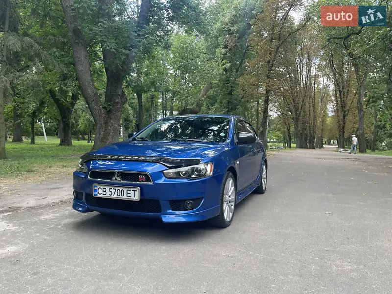 Mitsubishi Lancer