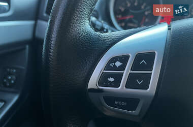 Седан Mitsubishi Lancer 2011 в 