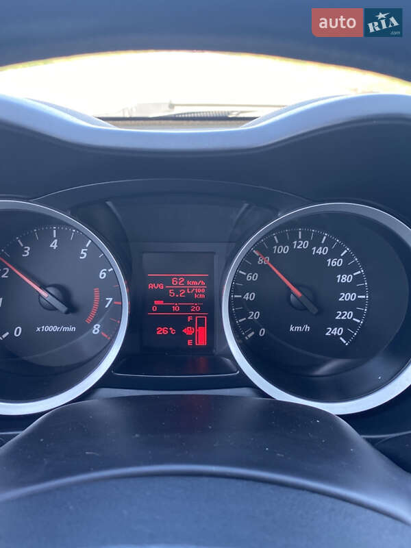 Седан Mitsubishi Lancer 2011 в Києві