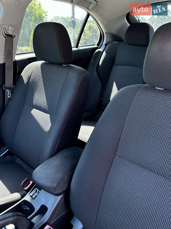 Хетчбек Mitsubishi Lancer 2009 в Чернівцях