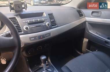 Седан Mitsubishi Lancer 2010 в 