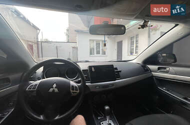 Седан Mitsubishi Lancer 2014 в 