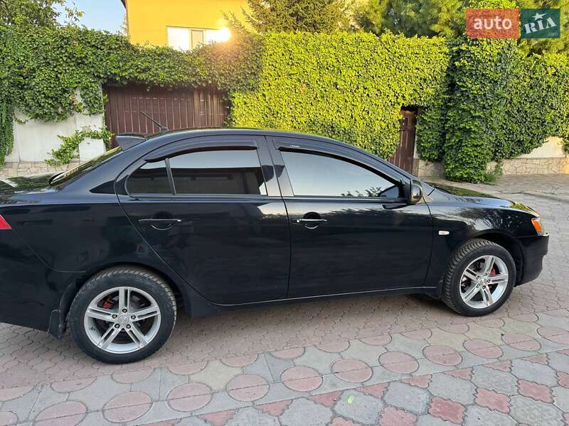 Седан Mitsubishi Lancer 2008 в Запорожье