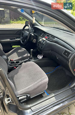 Седан Mitsubishi Lancer 2004 в 
