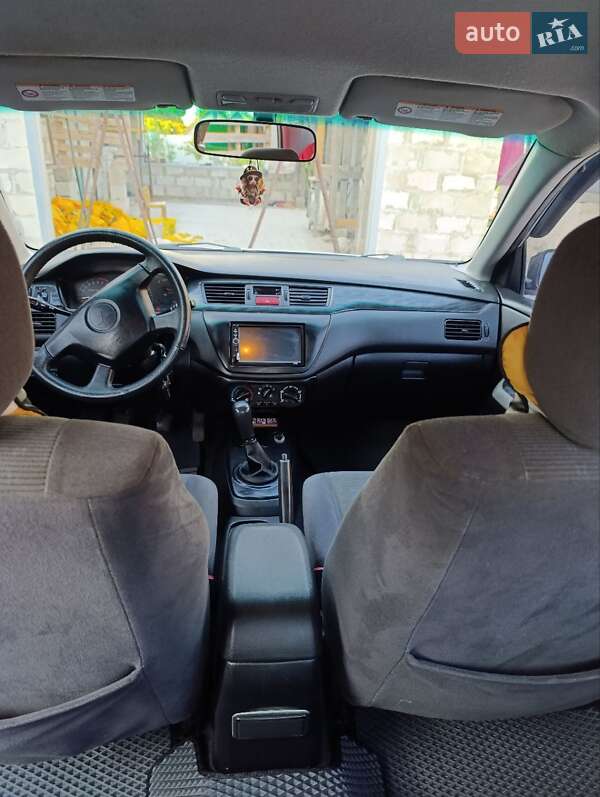 Седан Mitsubishi Lancer 2004 в Запорожье фото 8 Седан Mitsubishi Lancer 2004 в Запорожье