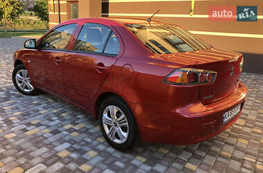 Седан Mitsubishi Lancer 2010 в 
