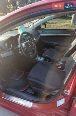 Хэтчбек Mitsubishi Lancer 2008 в 