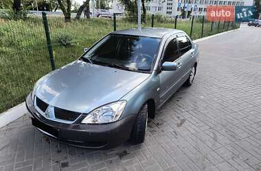 Седан Mitsubishi Lancer 2007 в Киеве